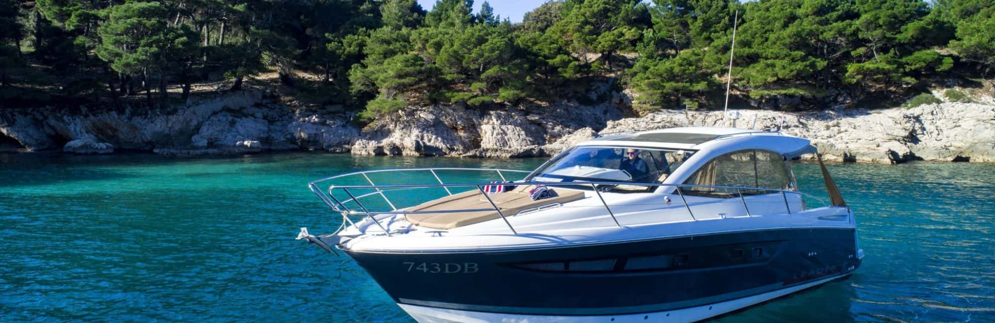 Discover Croatia by Boat: Island Hopping from Dubrovnik