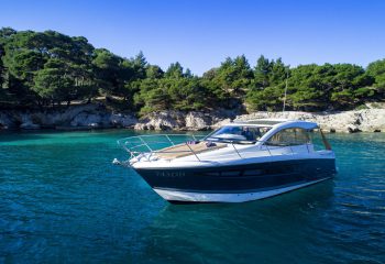 island hopping croatia